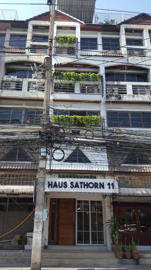 Haus Sathorn 11 Bed&Breakfast Bangkok Exterior foto